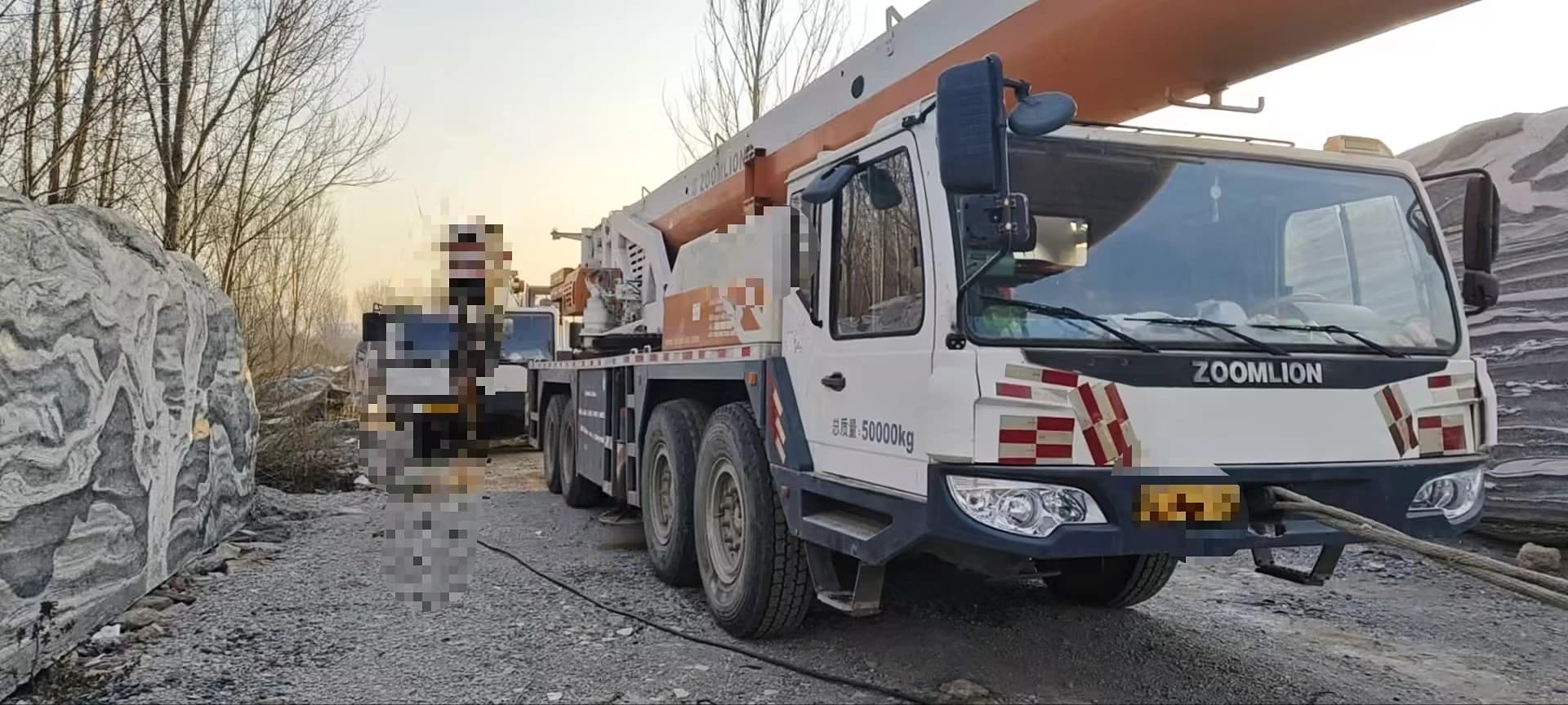 Used ZOOMLION 80 Ton Truck Crane 3
