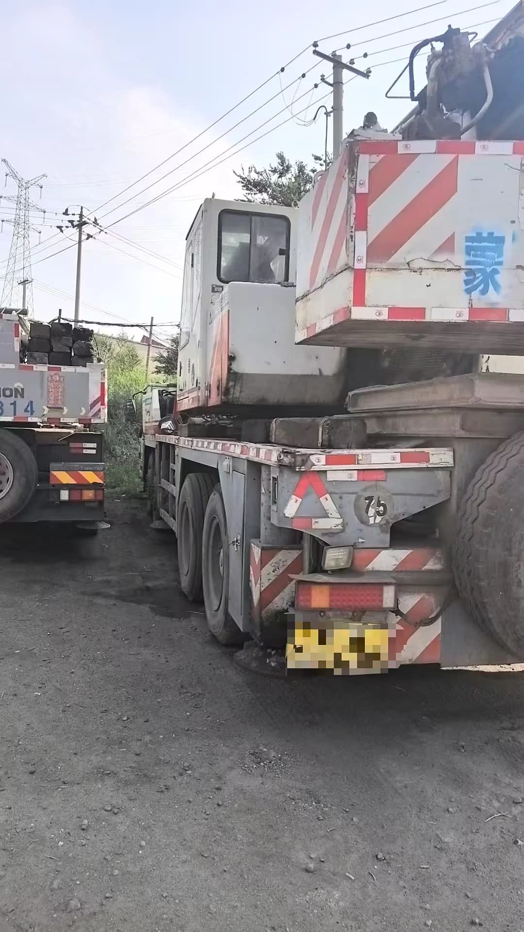 Used ZOOMLION QY70V Truck Crane 4