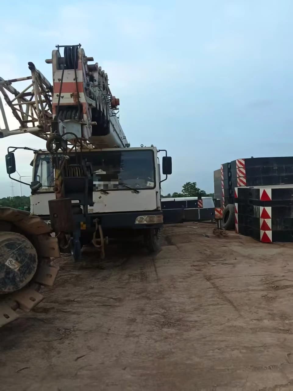 Used ZOOMLION QY70V5 70 Ton Truck Crane 6