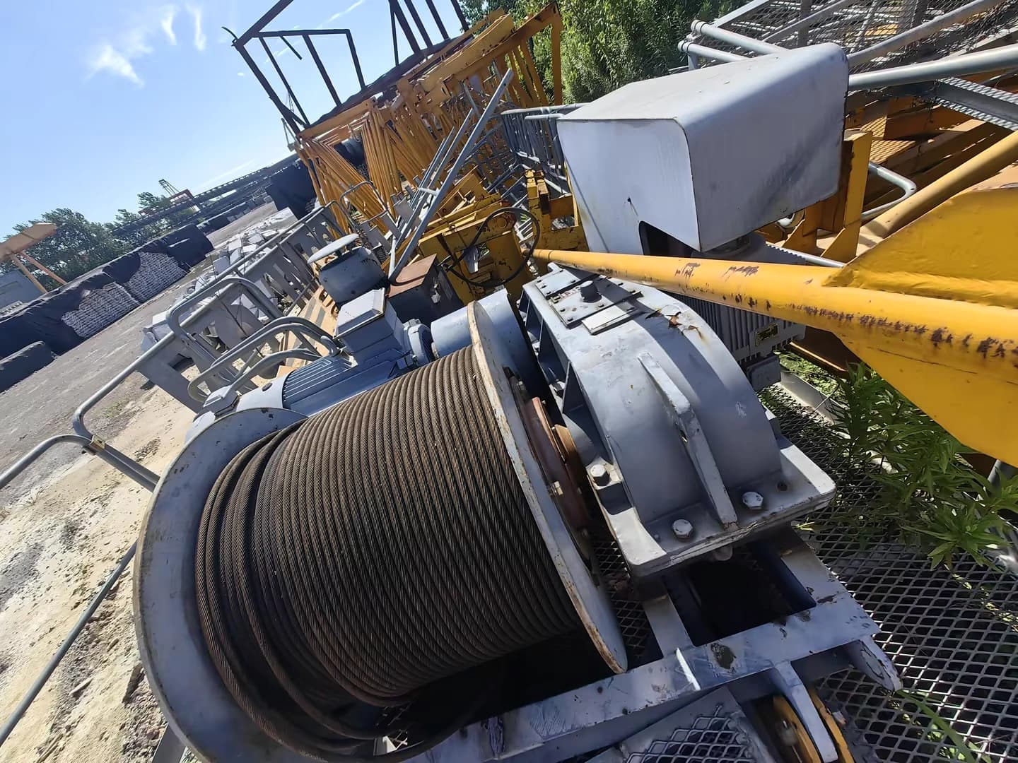 Used ZOOMLION T7020-12E Flat-Top Tower Crane 5