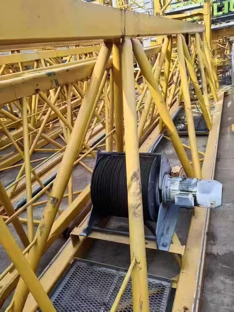 ZOOMLION W350-16 Large Flat-Top Tower Crane 4