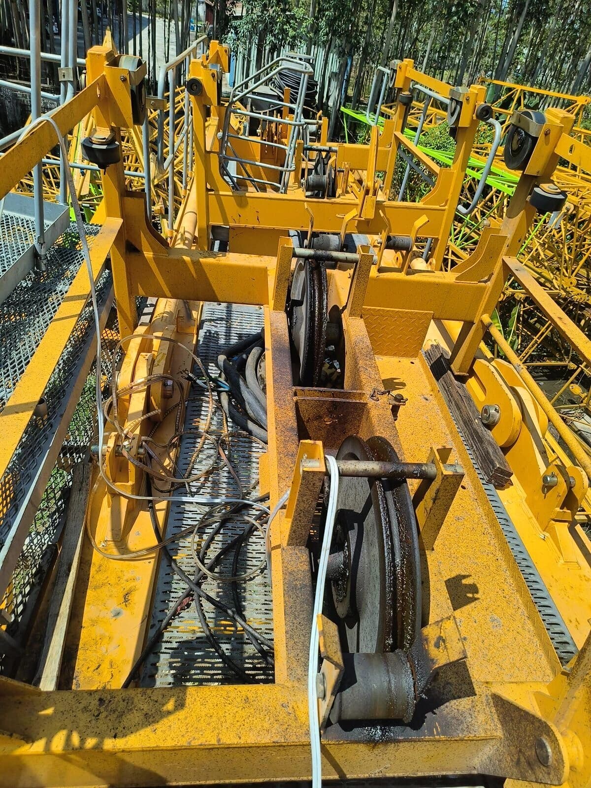 ZOOMLION W600-32U Large Flat-Top Tower Crane 2