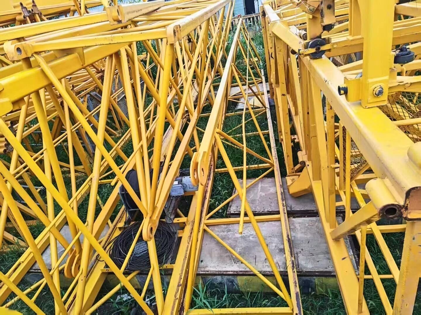 ZOOMLION W6013-6A Flat-Top Tower Crane 2