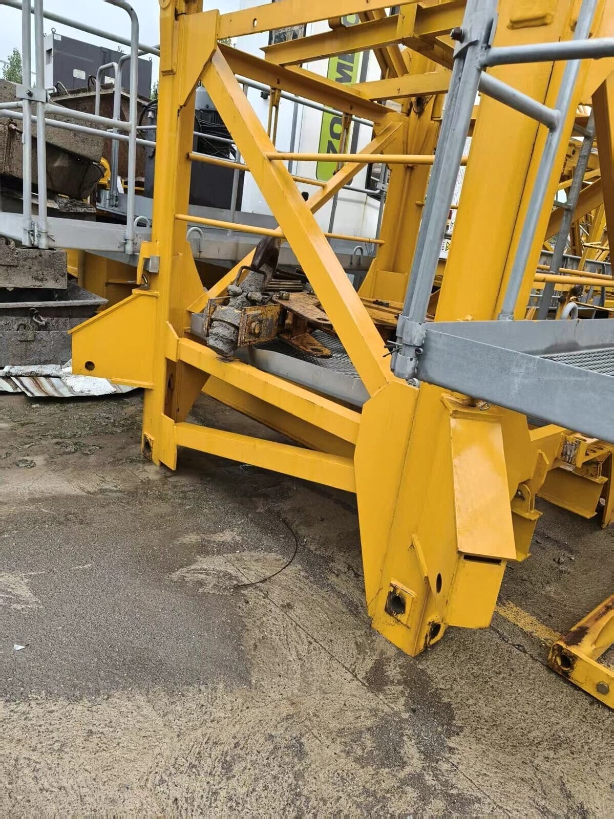 ZOOMLION W7020-12E Flat-Top Tower Crane 2