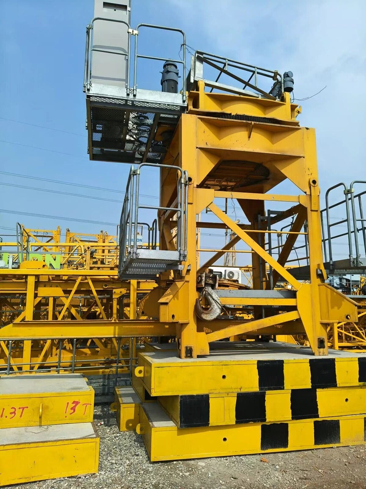 ZOOMLION W7020-12E Flat-Top Tower Crane 4