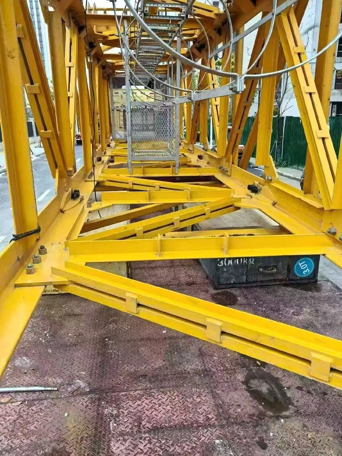 ZOOMLION W7025-12E Flat-Top Tower Crane 3