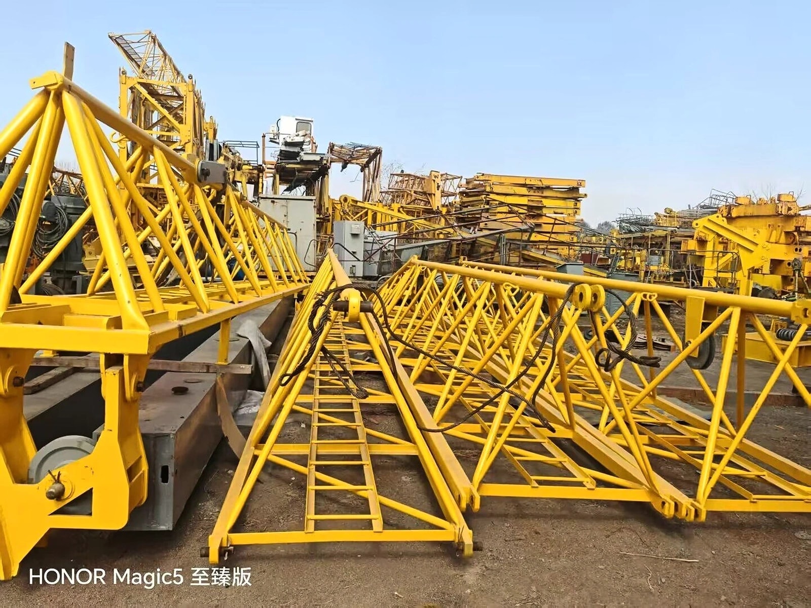 SCM4015-6 Luffing Jib Tower Crane