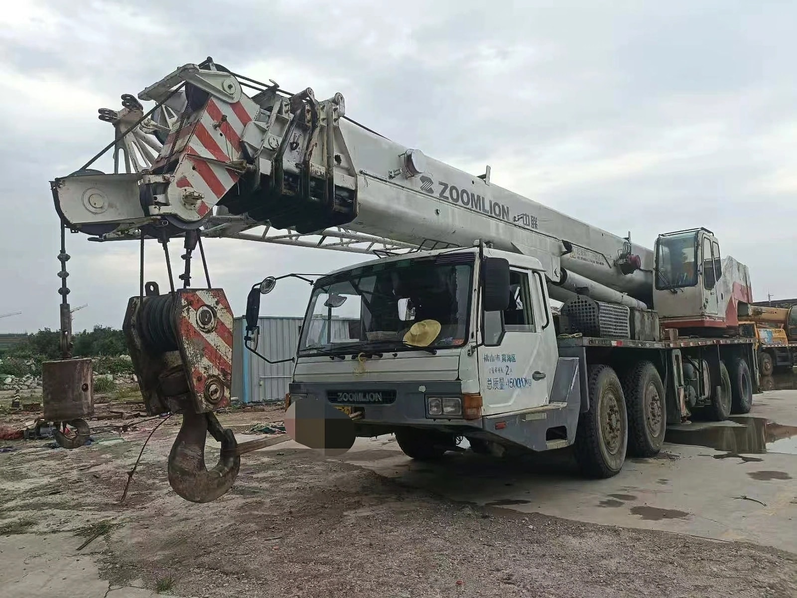 Used ZOOMLION 65 Ton Truck Crane - National III