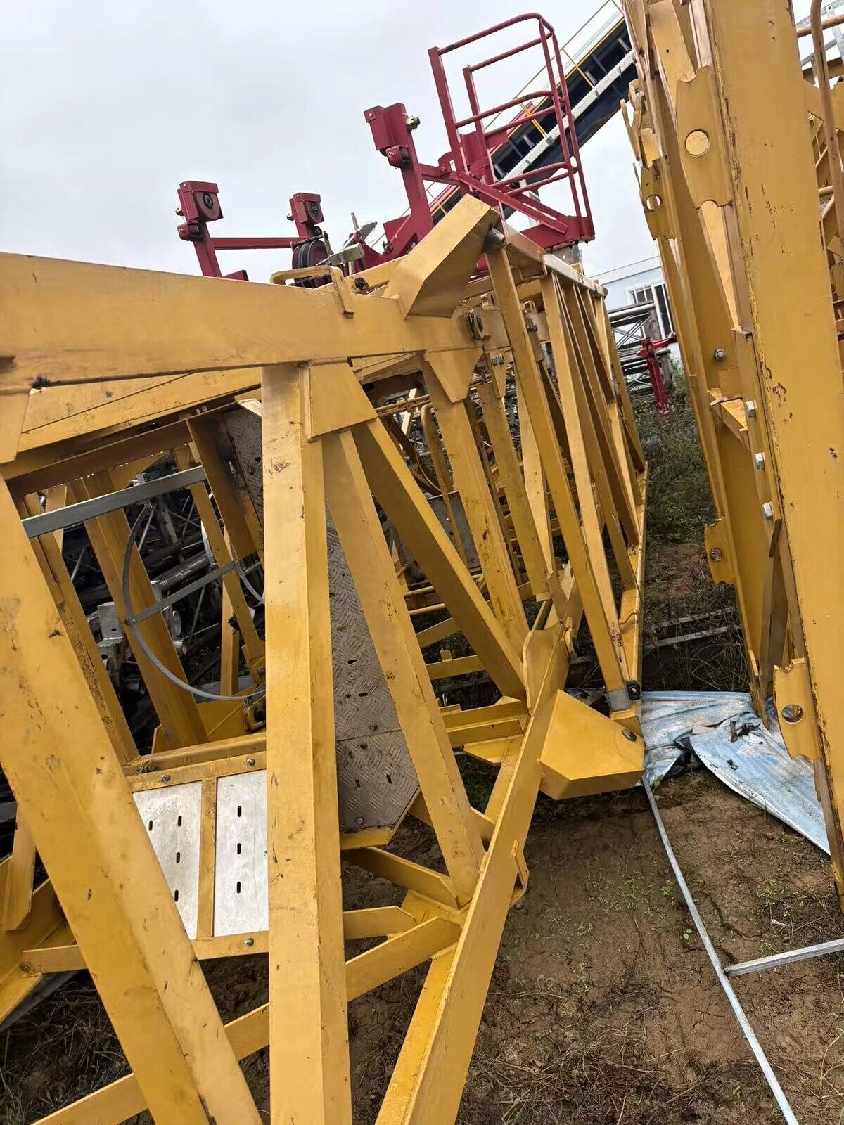 XCMG XGT6515-10s Flat-Top Tower Crane 1