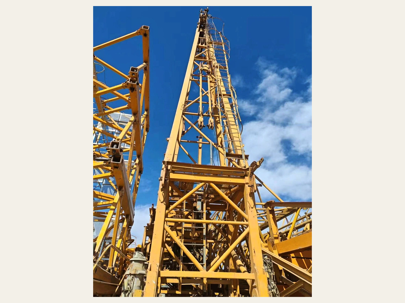 Potain MC 480 High-Capacity Hammerhead Tower Crane