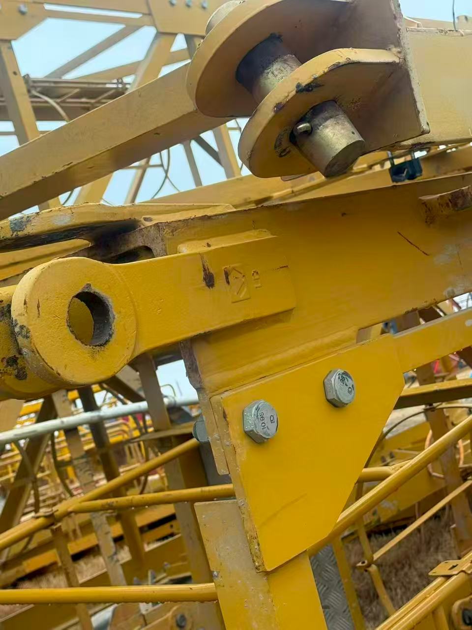 2020 Used XCMG 6515-10 Flat-Top Tower Crane with L46 Mast Section 6