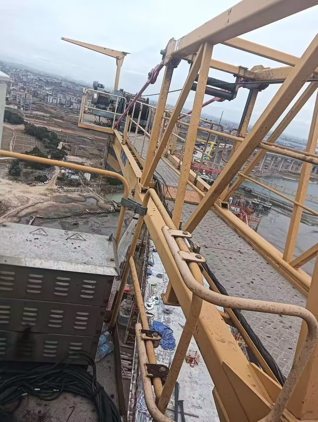 2020 Used XCMG 7020-12S Flat-Top Tower Crane 2