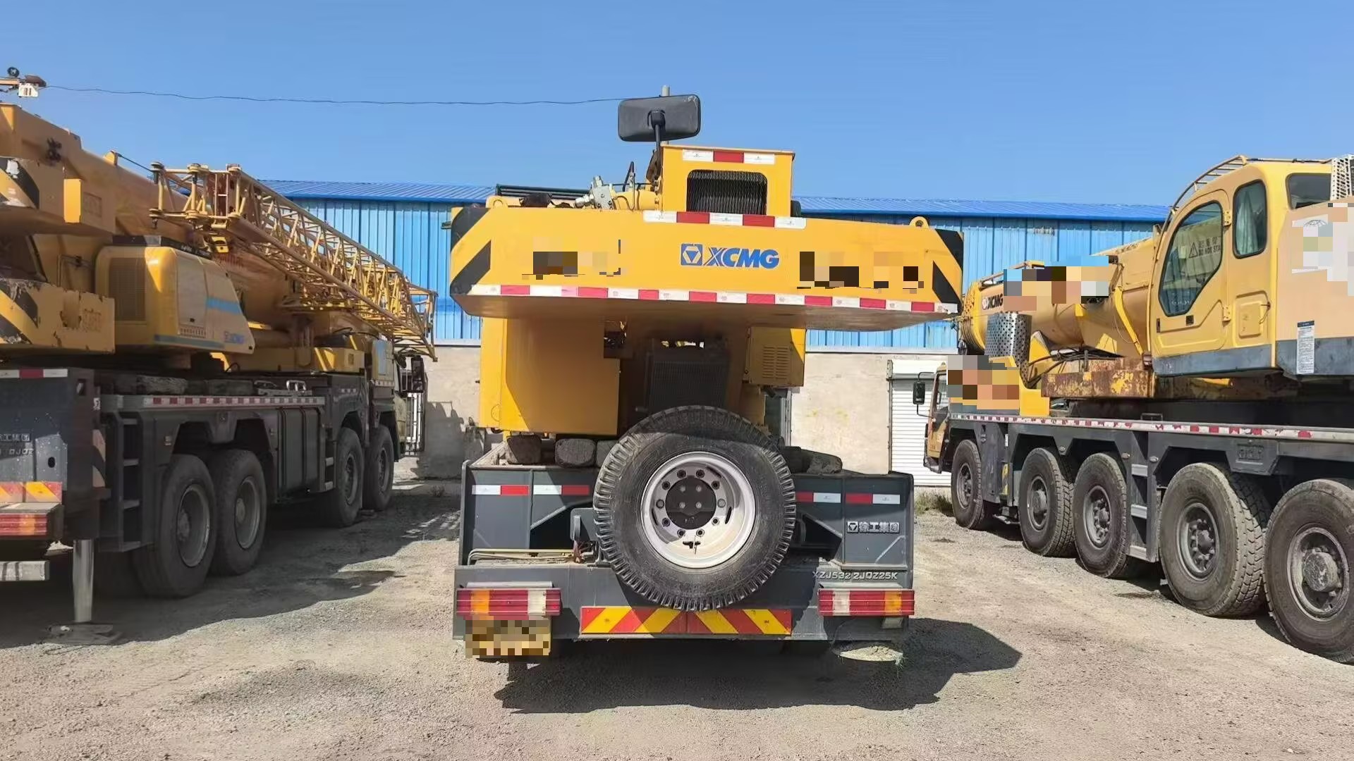 March 2021 Used XCMG QY25K5D 25 Ton Truck Crane 2