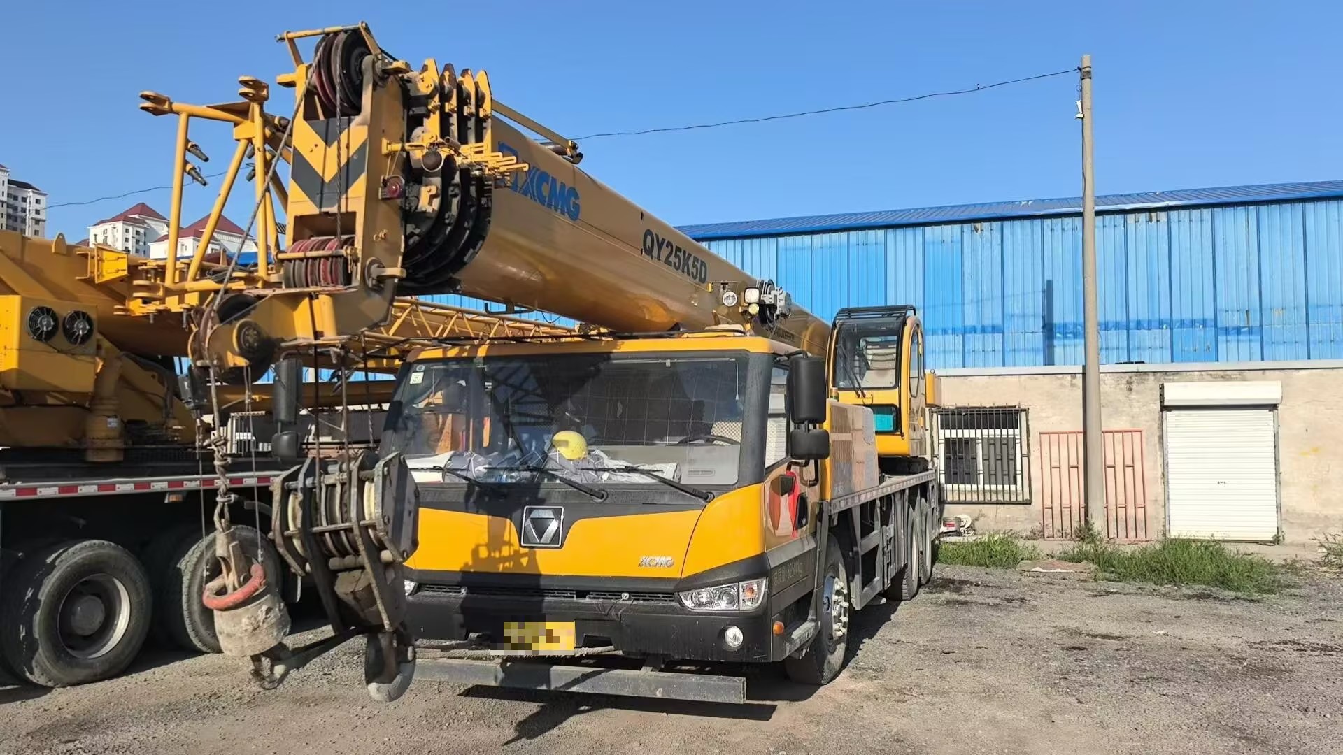 March 2021 Used XCMG QY25K5D 25 Ton Truck Crane 7
