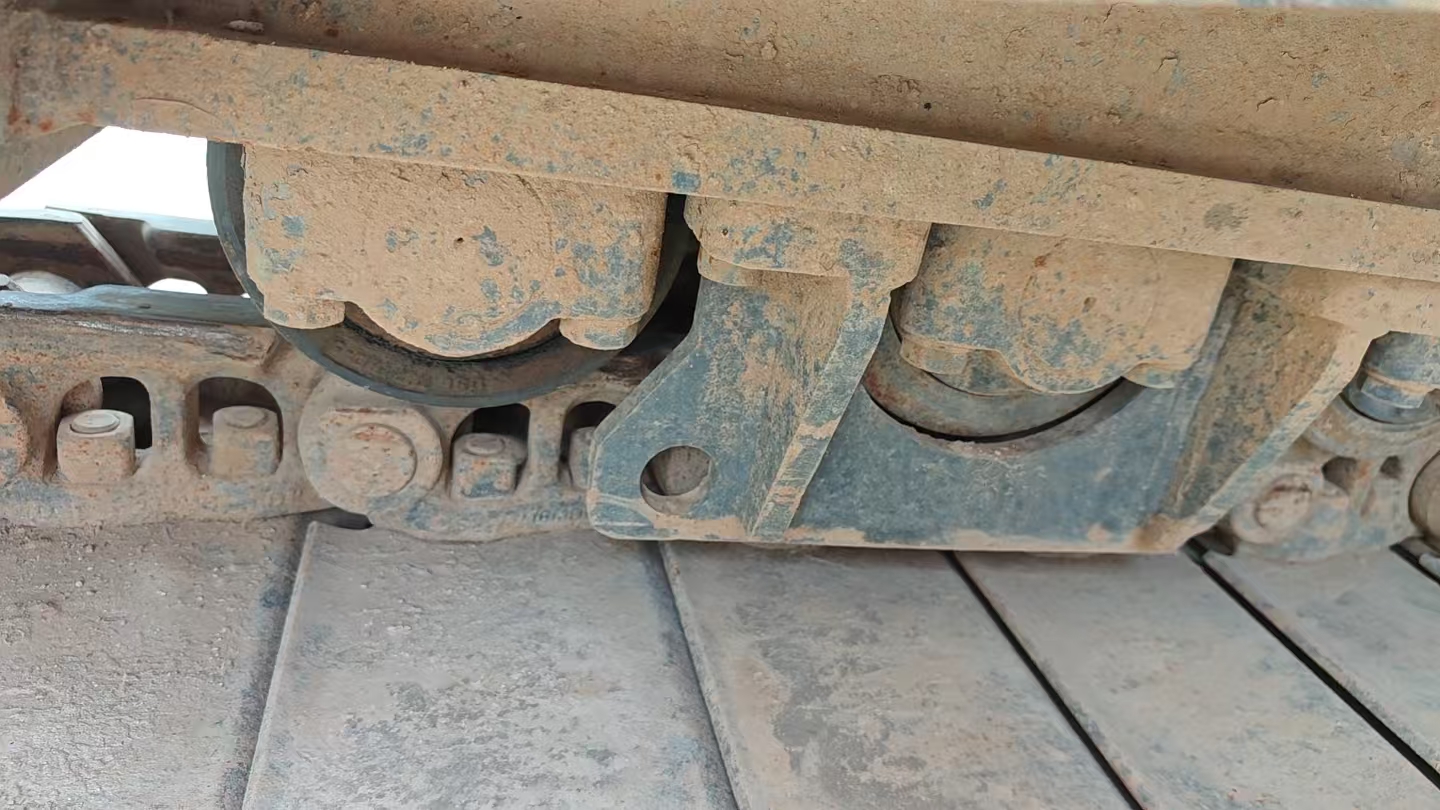 Used construction machinery component and condition evidence before export