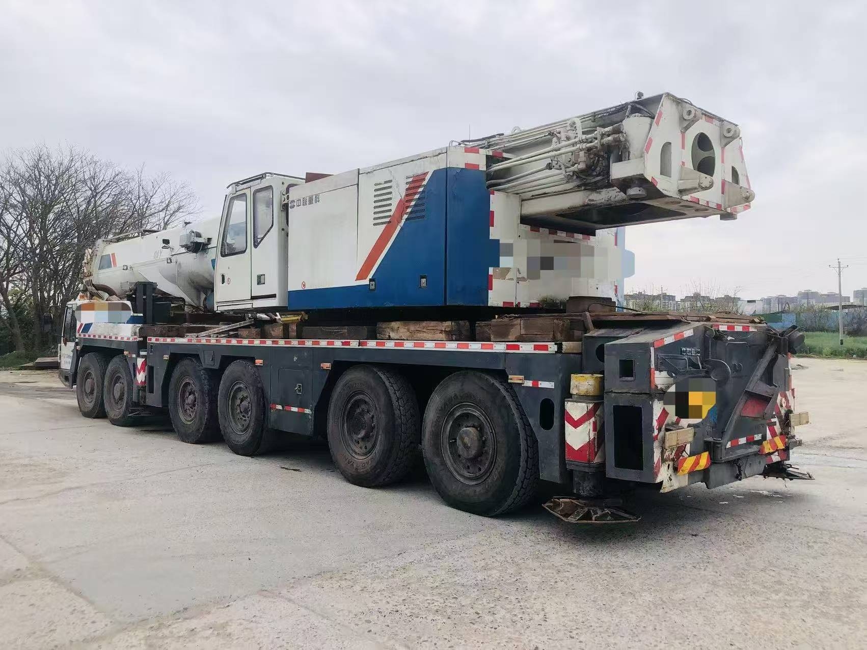 2010 Used ZOOMLION 220 Ton Truck Crane 11