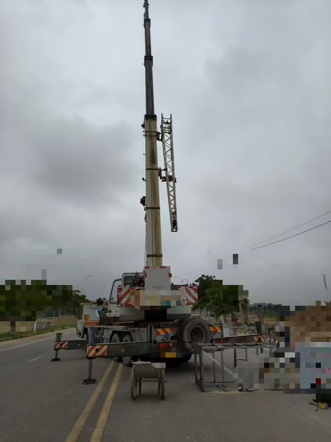 2010 Used ZOOMLION 25 Ton Truck Crane