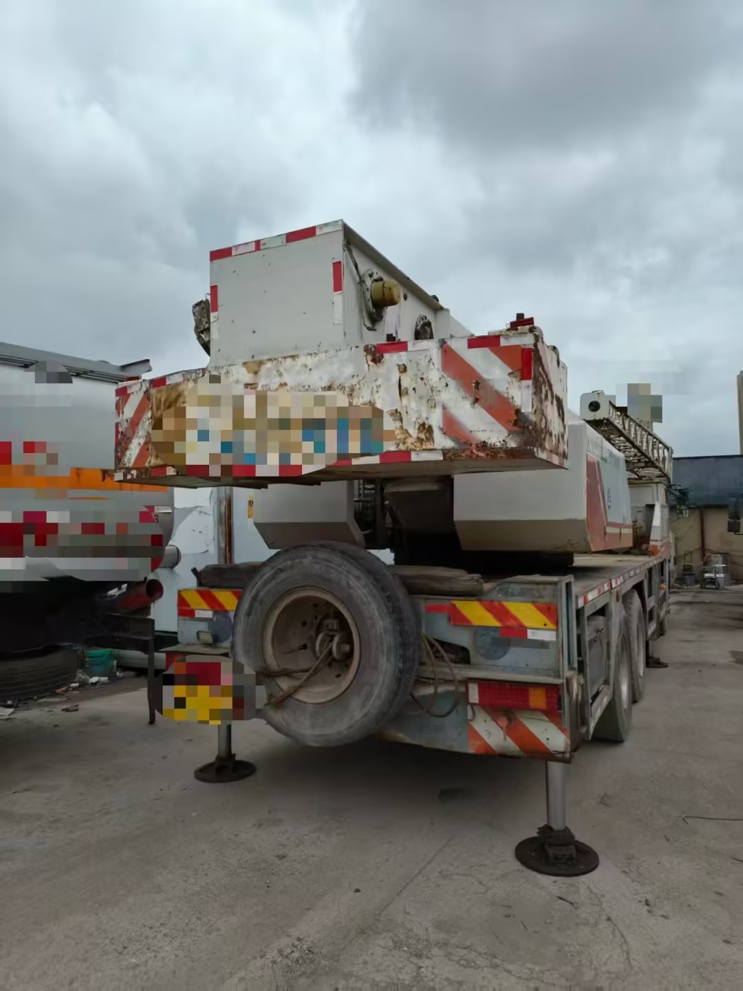 2010 Used ZOOMLION 25 Ton Truck Crane 6