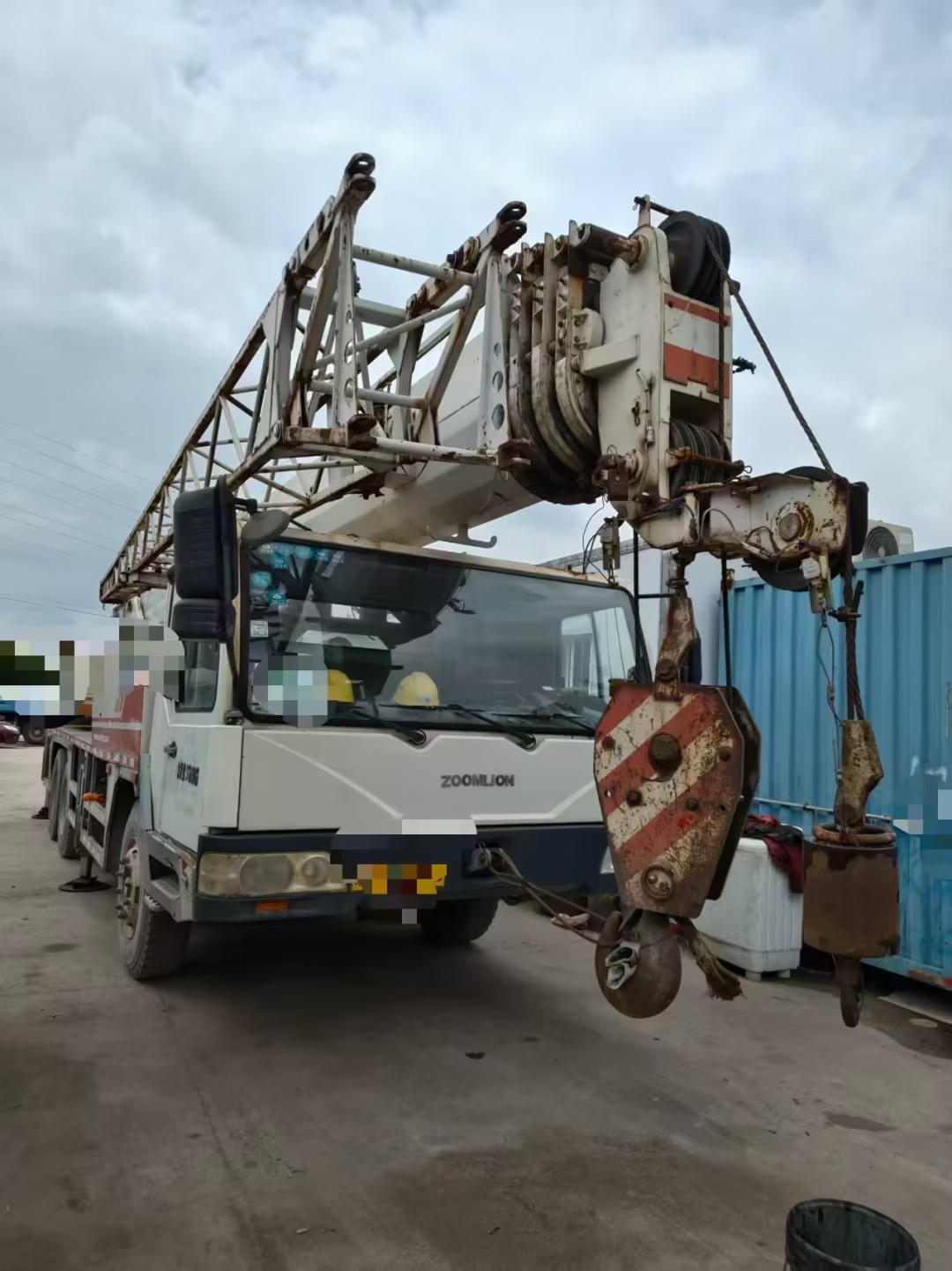 2010 Used ZOOMLION 25 Ton Truck Crane 7