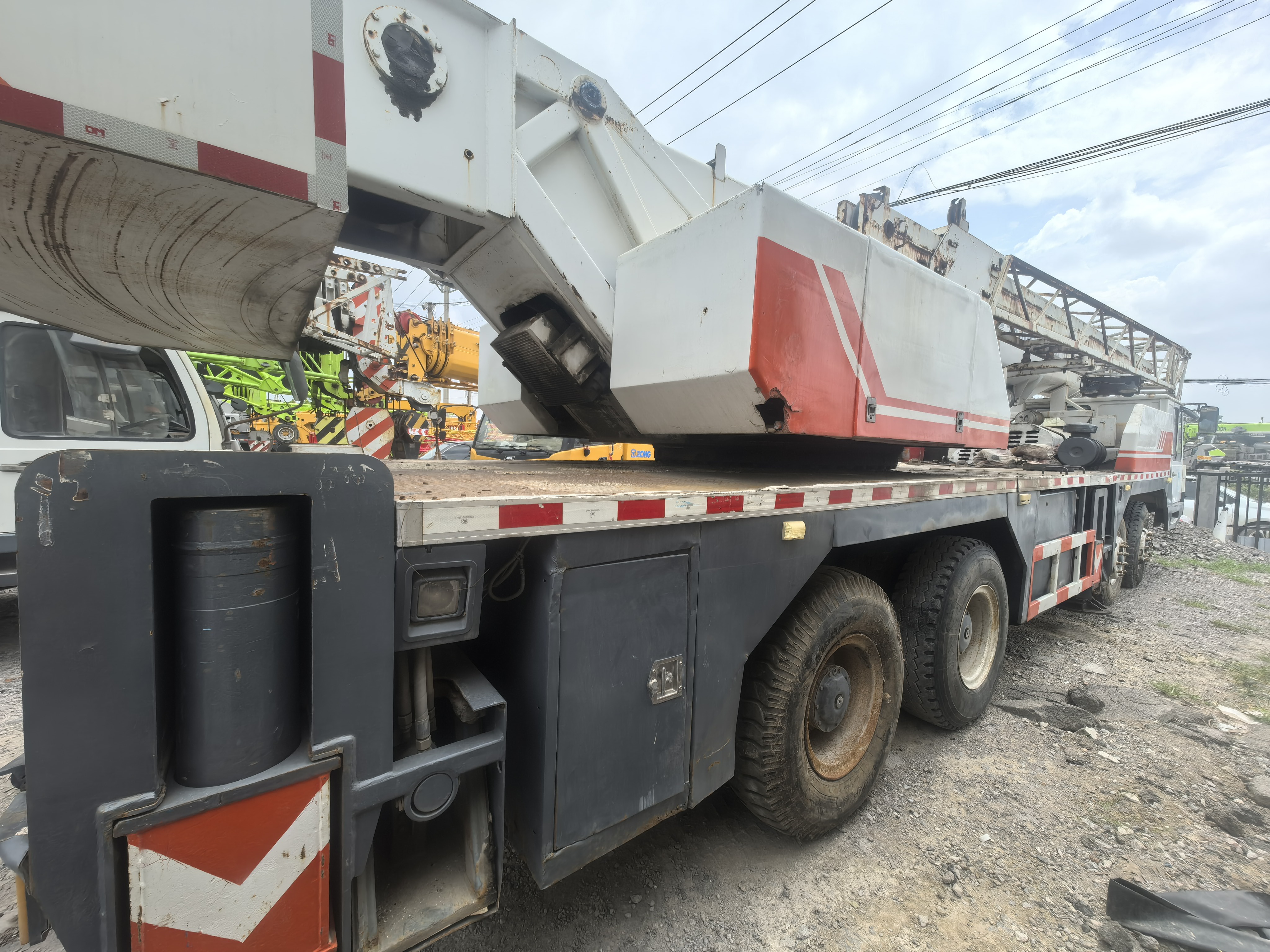 2010 Used ZOOMLION 50 Ton Truck Crane 4
