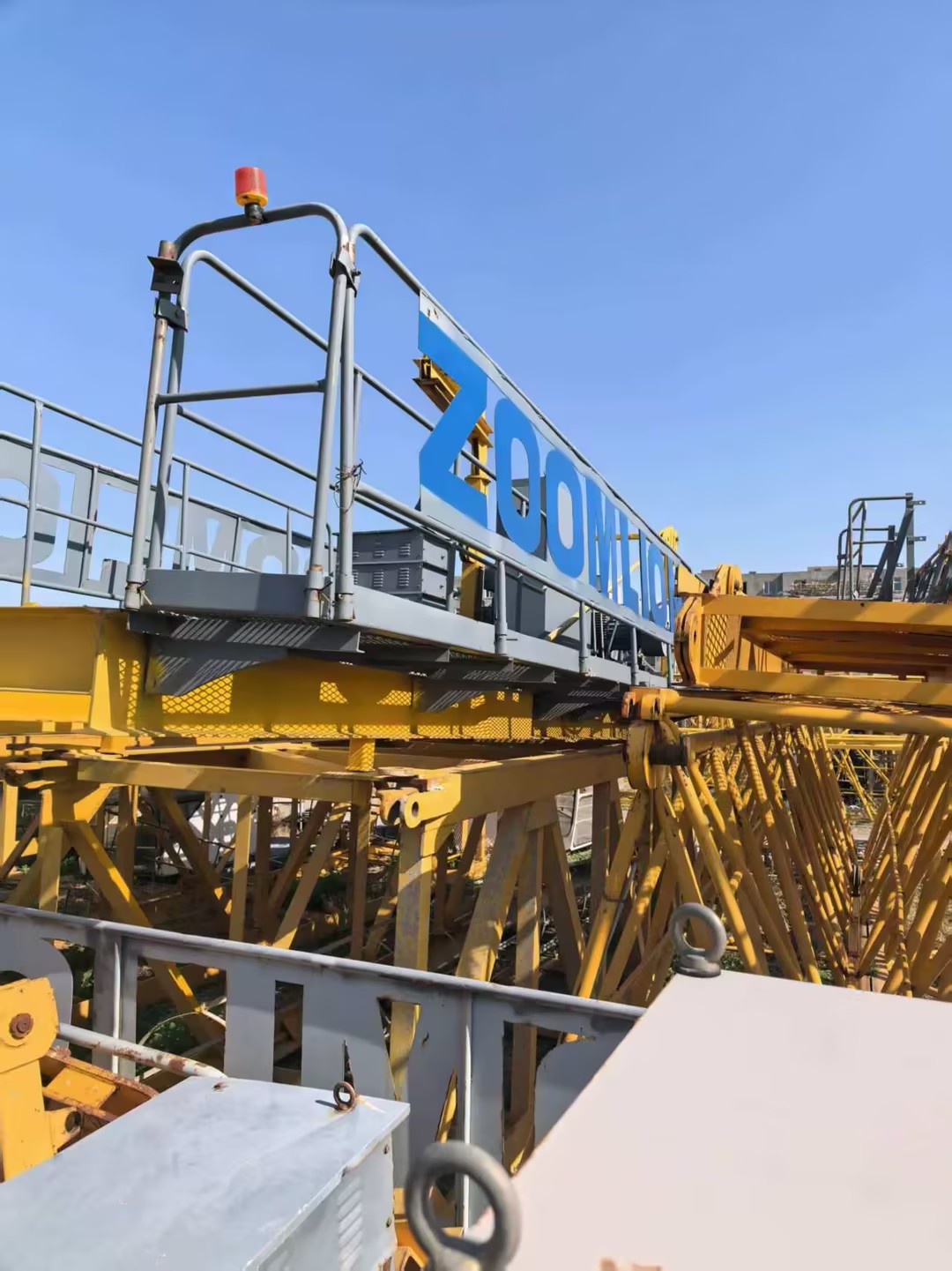 2017 Used ZOOMLION 7015-10 Flat-Top Tower Crane 7
