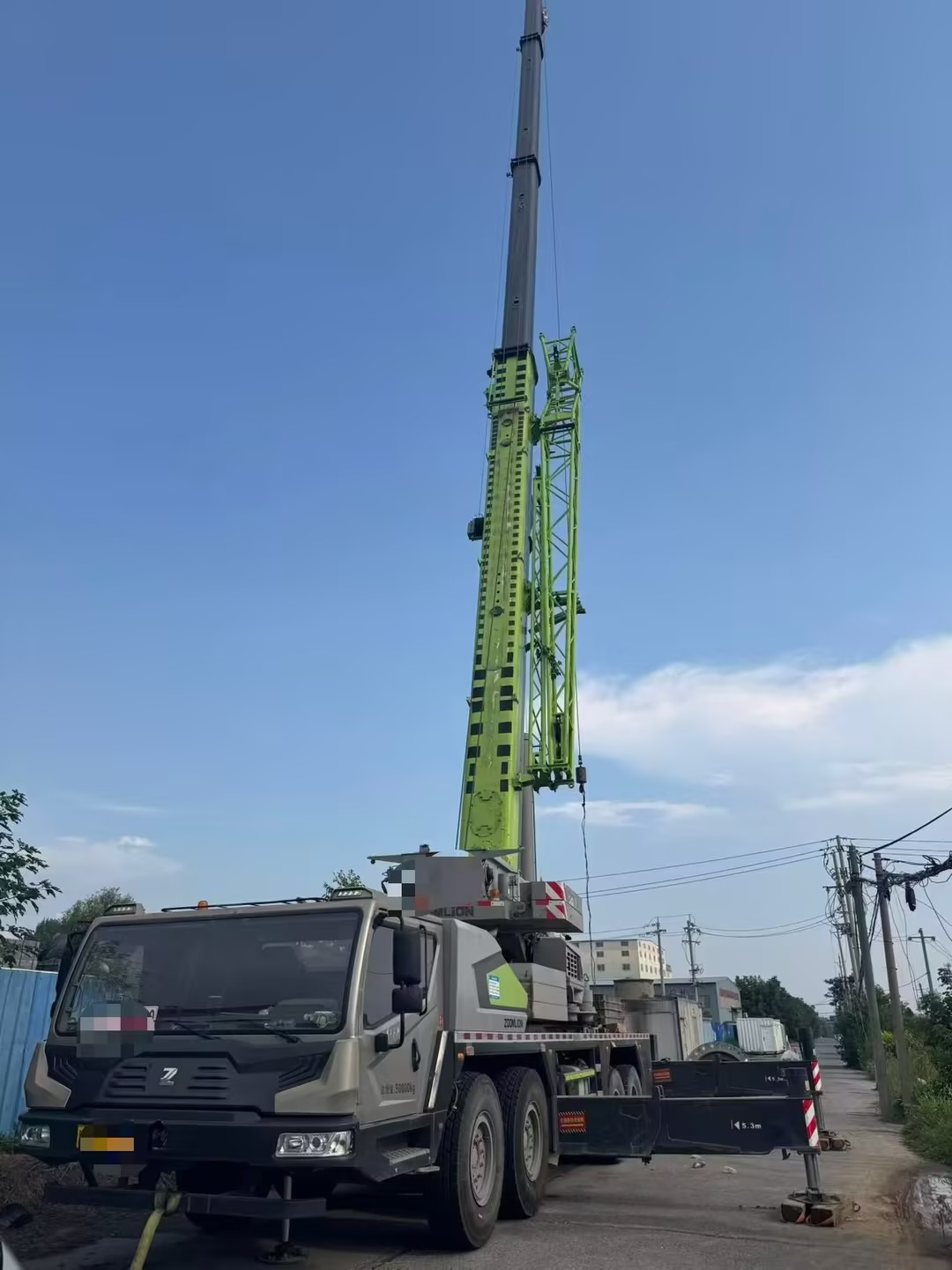 March 2019 Used ZOOMLION 80V6 80 Ton Truck Crane 2