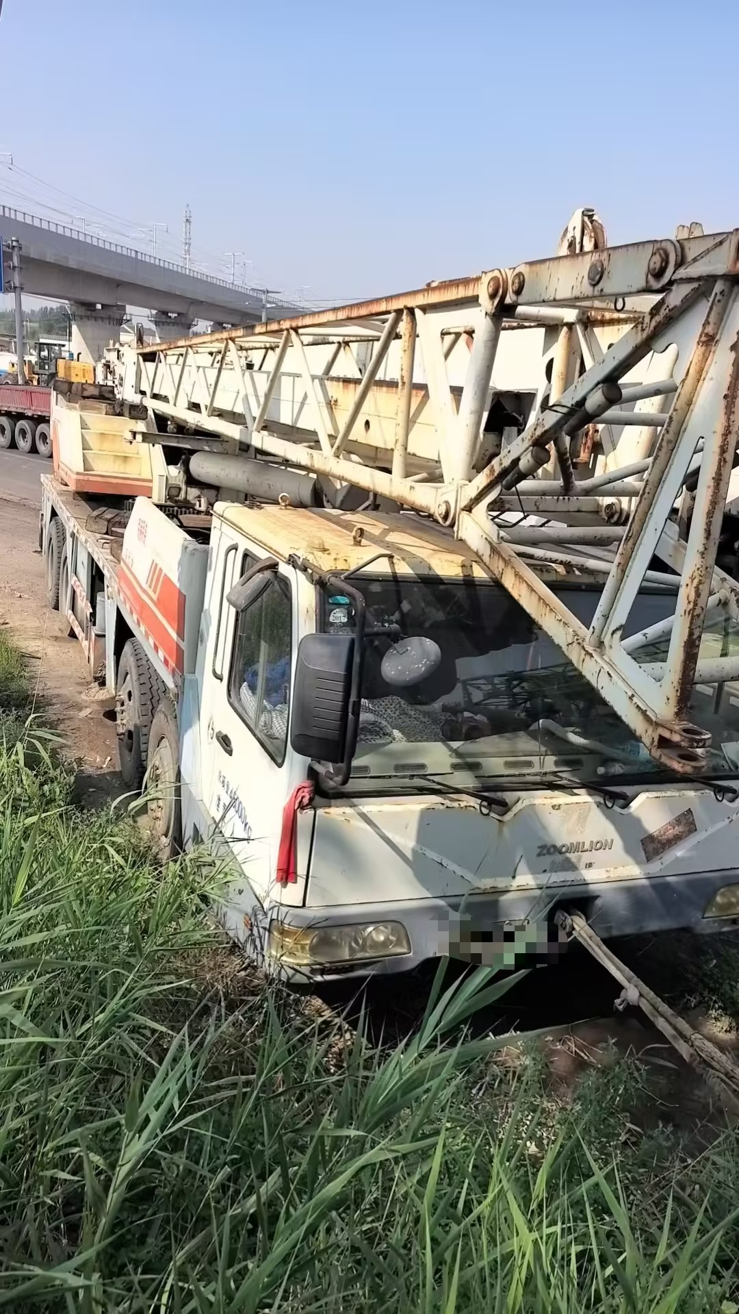 2010 Used ZOOMLION QY70V Truck Crane 5
