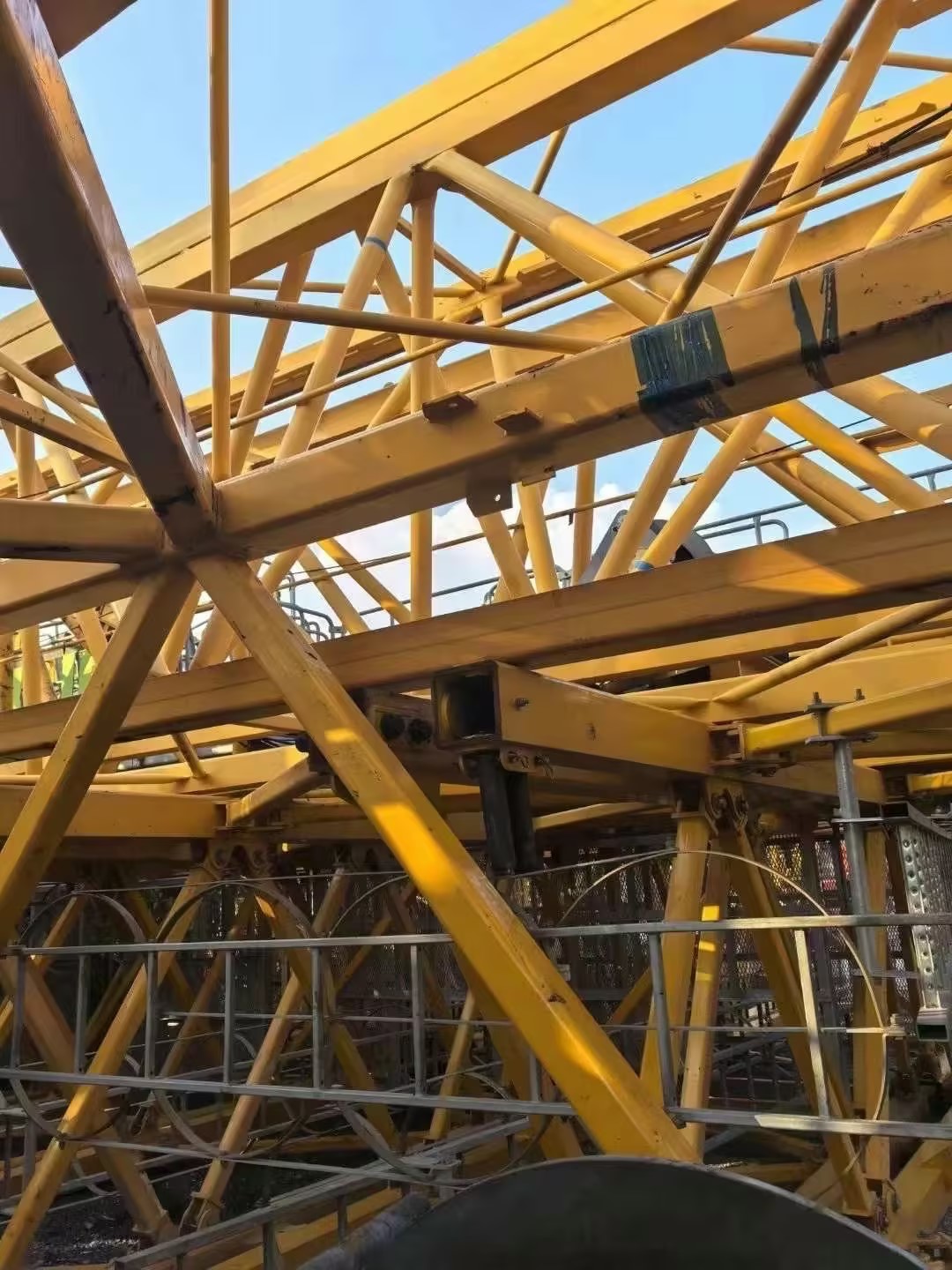 2021 Used ZOOMLION W350-20HA Large Flat-Top Tower Crane 6