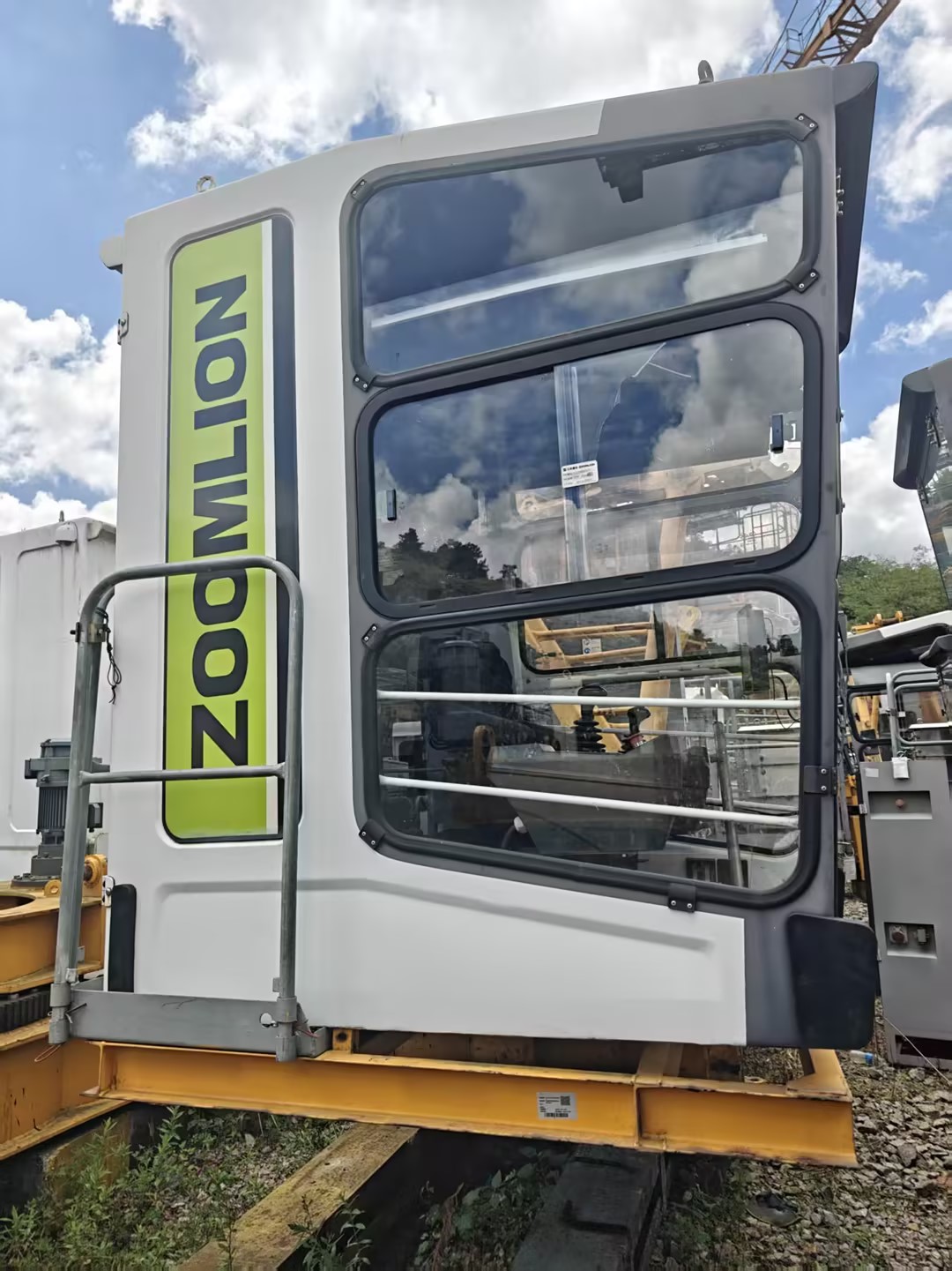 2021 Used ZOOMLION W6013-6F Flat-Top Tower Crane 6