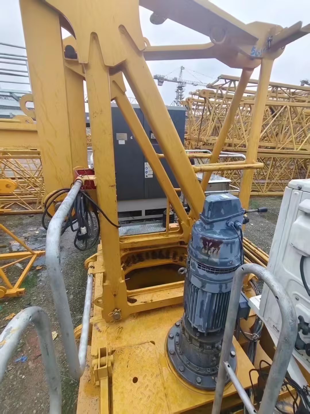 2021 Used ZOOMLION WA5610-6A Flat-Top Tower Crane 4