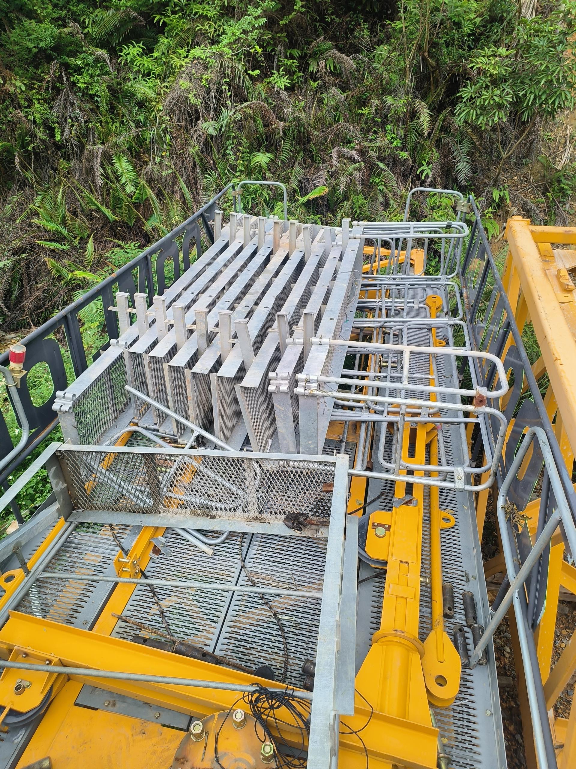 2022 Used ZOOMLION WA7025-12E Flat-Top Tower Crane